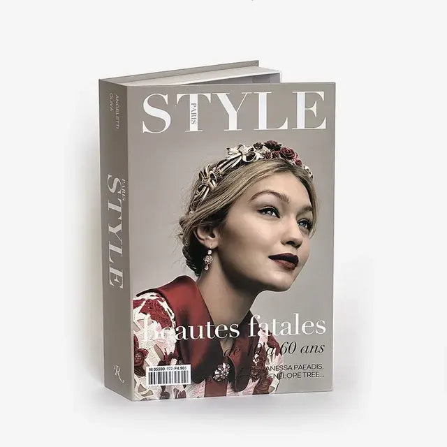 Fashion Art – zu öffnende gefälschte Bücher zur Dekoration