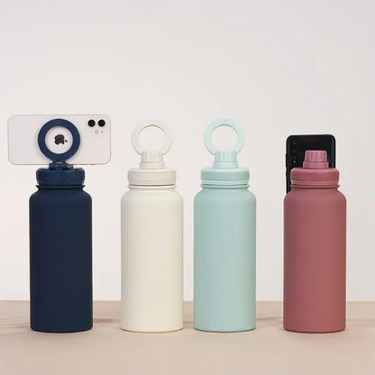 Isolierte Wasserflasche mit Telefonhalter