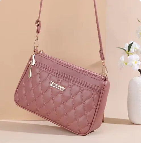 Elegante Umhängetasche mit Rautenmuster