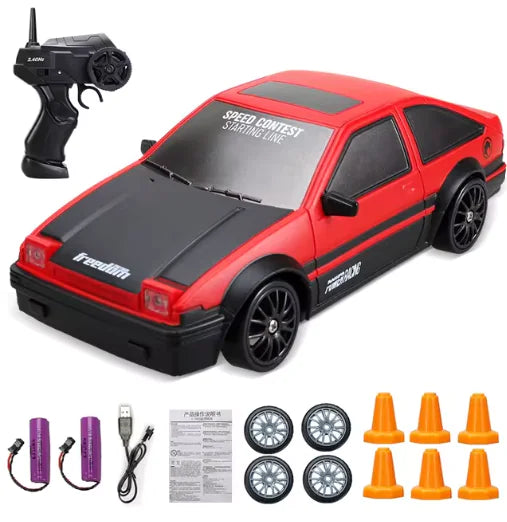 RC-Auto mit Turboantrieb und 4WD